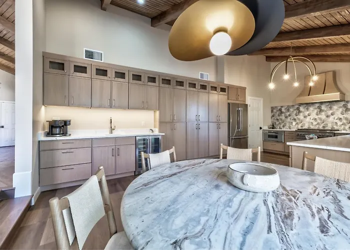 Perfect Chapel With Incredible Views And Private Swim Sedona